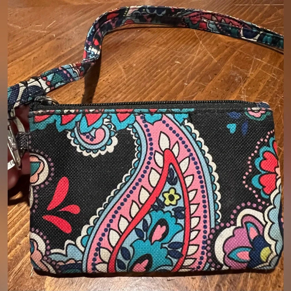 Vera Bradley Haymarket Paisley Zip ID Case & Matching Lanyard Set Colorful